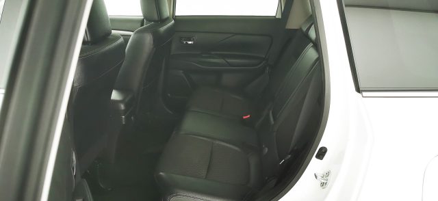 MITSUBISHI Outlander usata, con Interni in pelle
