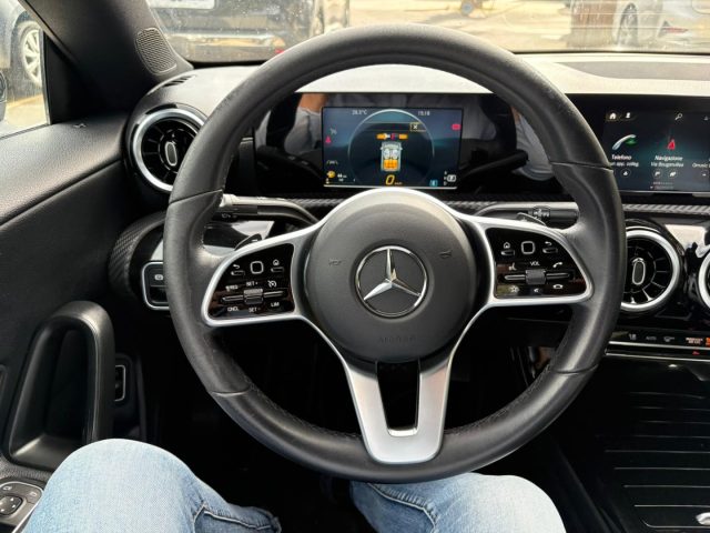 MERCEDES-BENZ CLA 180 usata, con Cerchi in lega