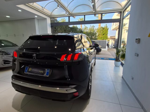 PEUGEOT 3008 usata, con Cerchi in lega