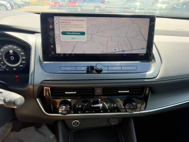 NISSAN Qashqai usata, con Sedile posteriore sdoppiato