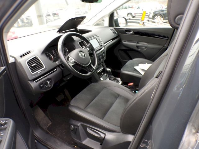 VOLKSWAGEN Sharan usata, con Airbag laterali
