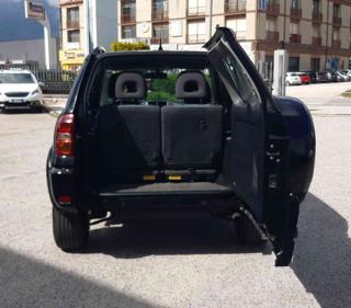 TOYOTA RAV 4 MY23 usata, con Airbag testa