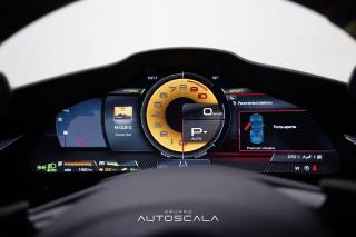 FERRARI SF90 usata 23
