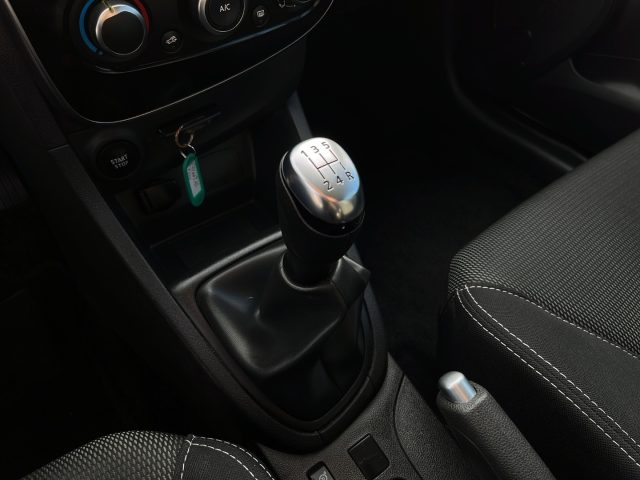 RENAULT Clio usata 14