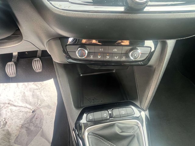 OPEL Corsa usata, con Boardcomputer