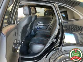 MERCEDES-BENZ GLA 200 usata, con Tettuccio apribile