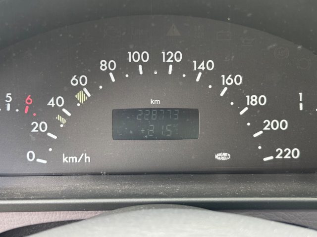 MERCEDES-BENZ A 140 usata 12