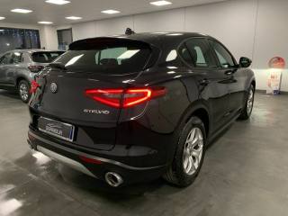 ALFA ROMEO Stelvio usata, con Autoradio