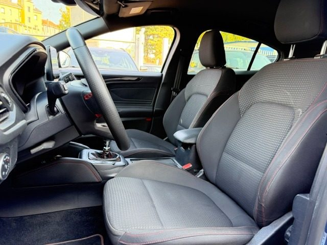 FORD Focus usata, con Chiusura centralizzata