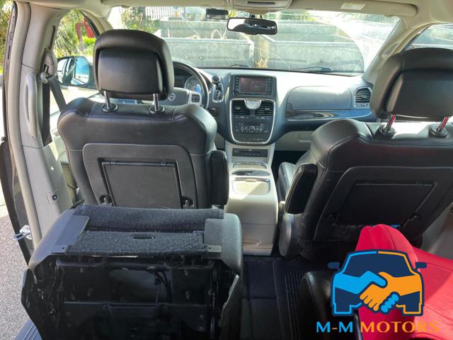 LANCIA Voyager usata, con Specchietti laterali elettrici