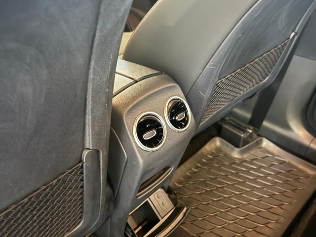 MERCEDES-BENZ GLB 200 usata, con Cruise Control