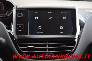 PEUGEOT 208 usata, con USB