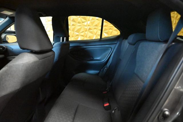 TOYOTA Yaris Cross usata 26