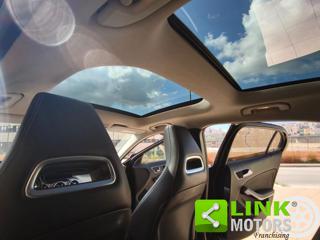MERCEDES-BENZ GLA 200 usata 19