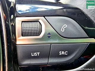 PEUGEOT 3008 usata, con Sistema di navigazione