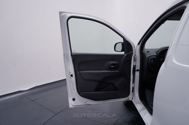 DACIA Dokker usata 8