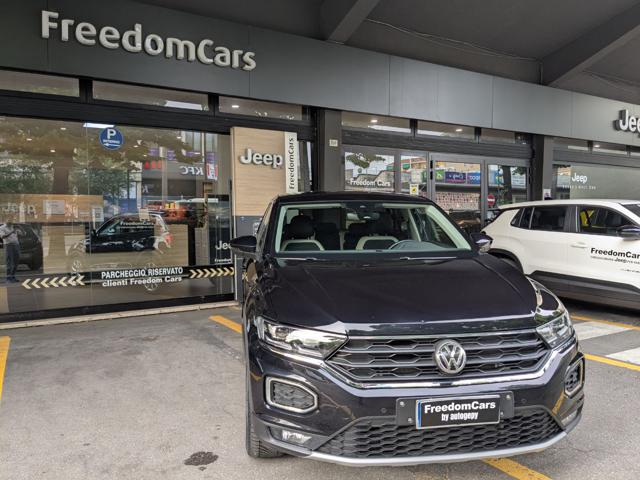 VOLKSWAGEN T-Roc usata, con Autoradio