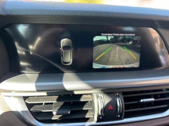 ALFA ROMEO Stelvio usata, con Telecamera per parcheggio assistito