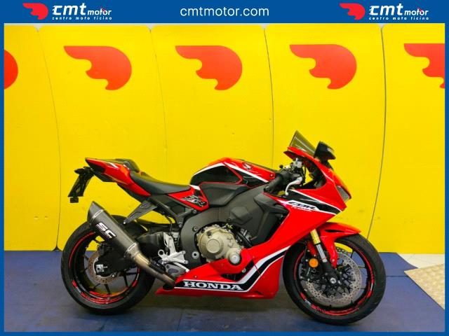 HONDA CBR 1000 RR usata 0