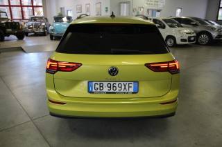 VOLKSWAGEN Golf Variant usata, con Autoradio
