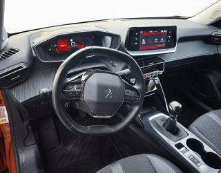 PEUGEOT 2008 usata, con Cerchi in lega