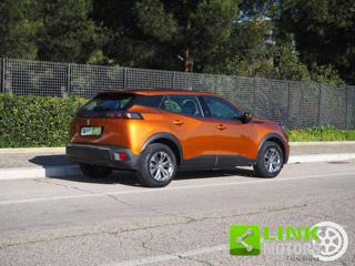 PEUGEOT 2008 usata, con Airbag