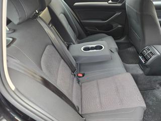 VOLKSWAGEN Passat Variant usata, con Alzacristalli elettrici