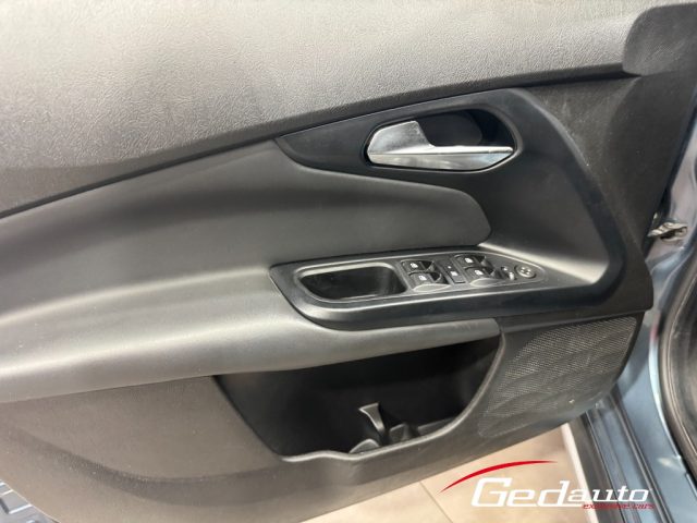 FIAT Tipo usata, con Controllo automatico clima