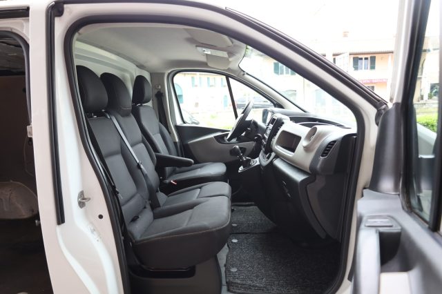 RENAULT Trafic usata 70