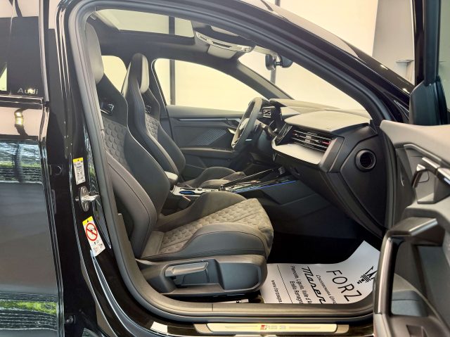 AUDI RS3 usata, con USB
