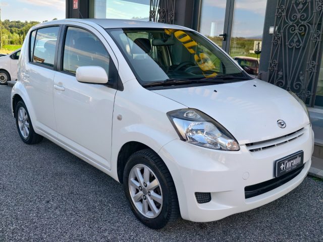 DAIHATSU Sirion usata, con Airbag