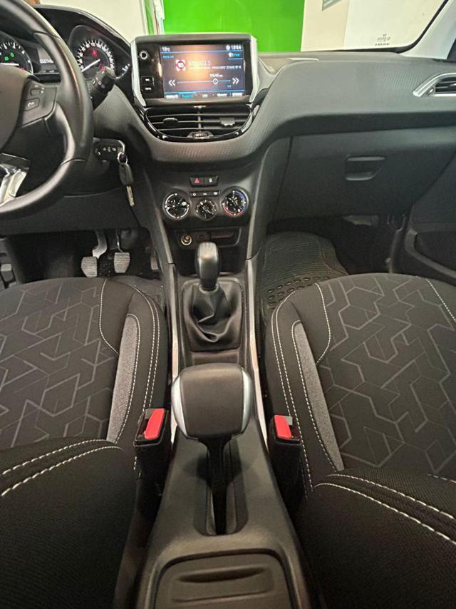 PEUGEOT 2008 usata, con Boardcomputer