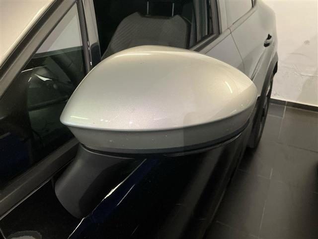 RENAULT Captur usata, con Isofix