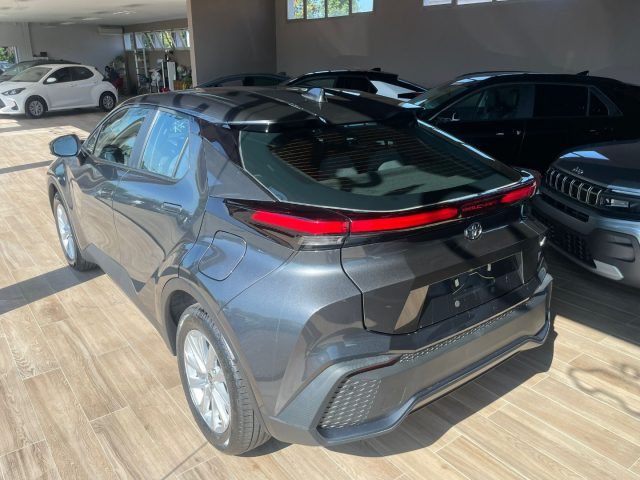 TOYOTA C-HR usata, con Cerchi in lega