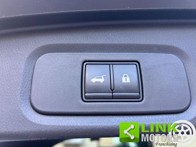 NISSAN Qashqai usata, con Interni in pelle