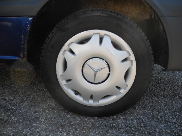 MERCEDES-BENZ Vito usata 53