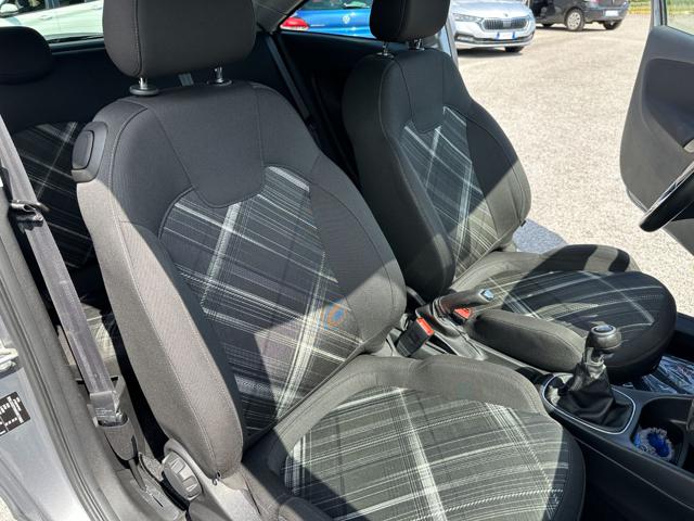 OPEL Corsa usata, con Cruise Control