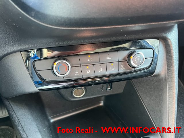 OPEL Corsa usata, con Bluetooth