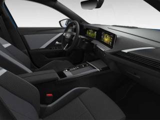 OPEL Astra usata, con Controllo trazione