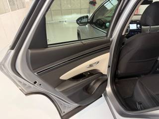 HYUNDAI Tucson usata, con Sensori di parcheggio posteriori