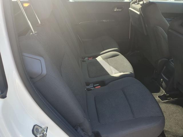 PEUGEOT 5008 usata, con Airbag Passeggero
