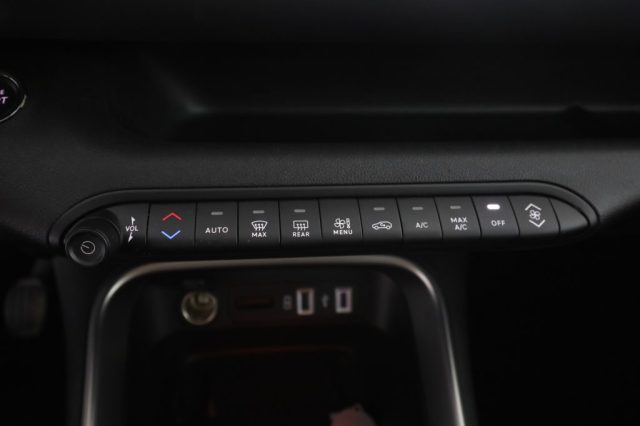 JEEP Avenger usata 11