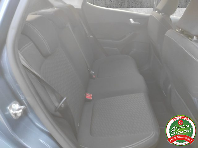 FORD Fiesta usata, con Bluetooth