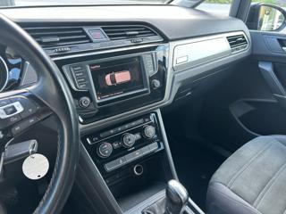 VOLKSWAGEN Touran usata, con Climatizzatore