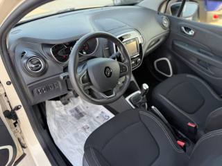 RENAULT Captur usata 13