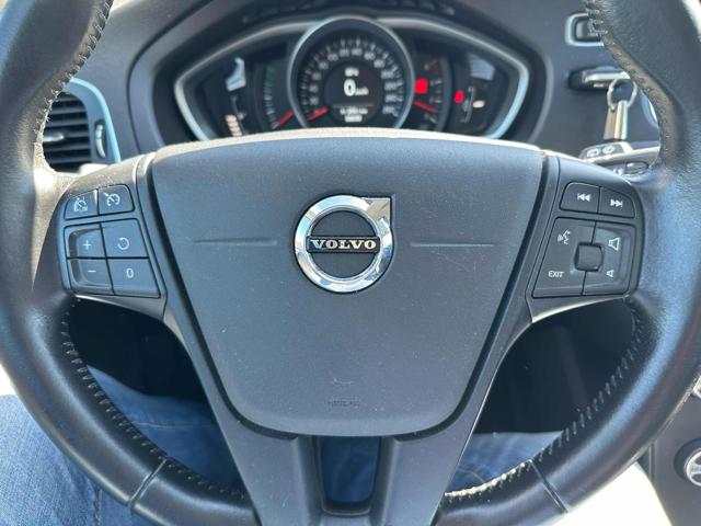 VOLVO V40 usata, con Sensori di parcheggio posteriori