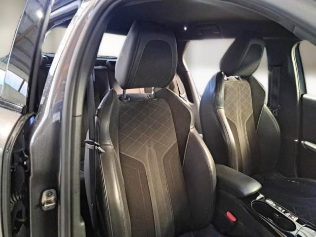 PEUGEOT 2008 usata, con Adaptive Cruise Control