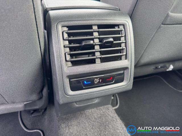 VOLKSWAGEN Golf usata, con Park Distance Control