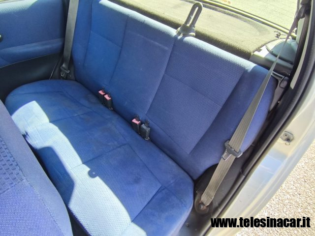 FIAT Punto usata 9