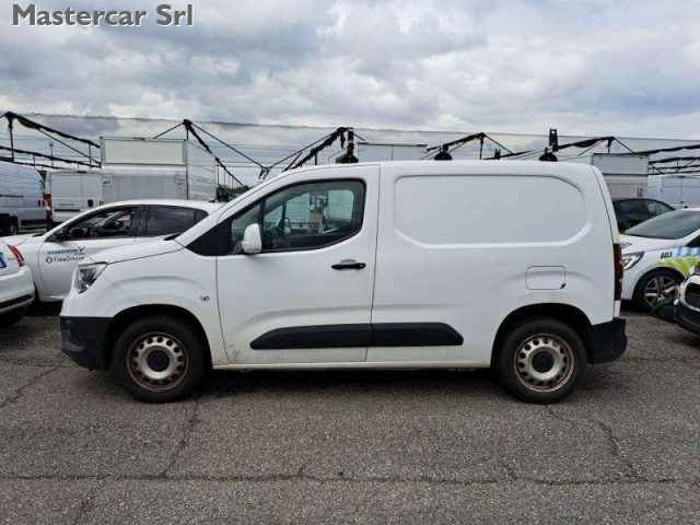 OPEL Combo usata, con Climatizzatore